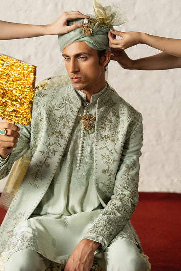 Izaan Sherwani